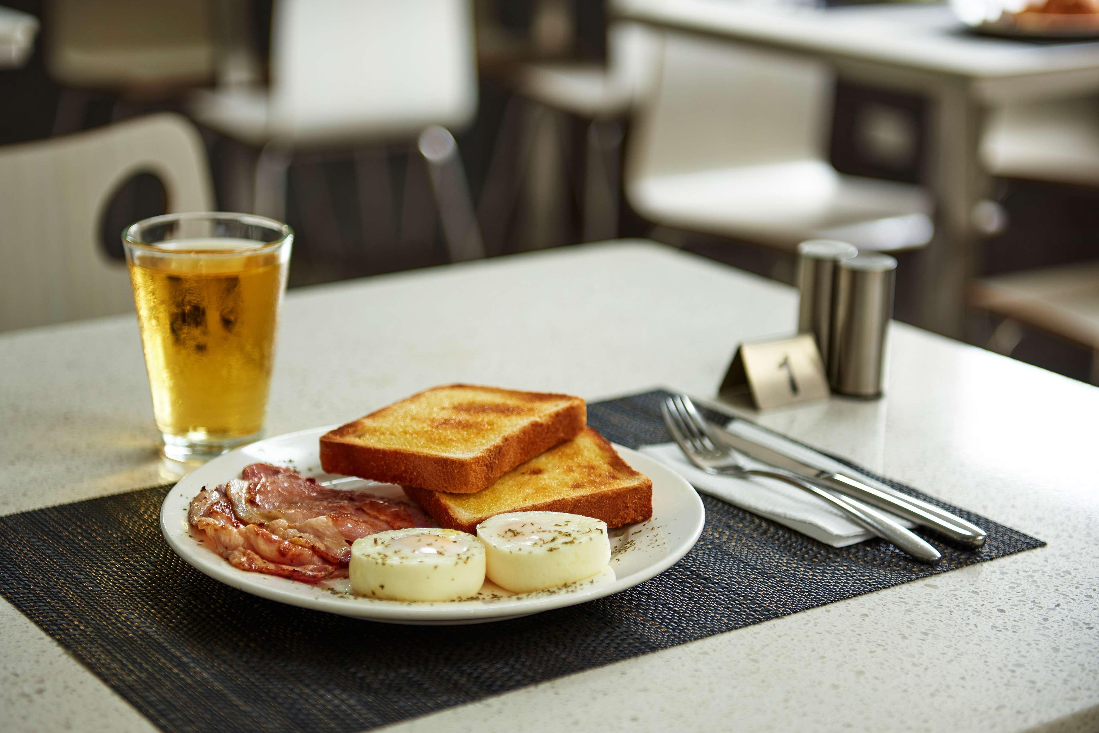 Best Western Casula Motor Inn Ngoại thất bức ảnh